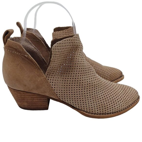 Dolce Vita Shoes - Dolce Vita Sher Perforated Ankle Booties Taupe Brown Women's 7 Leather Boho